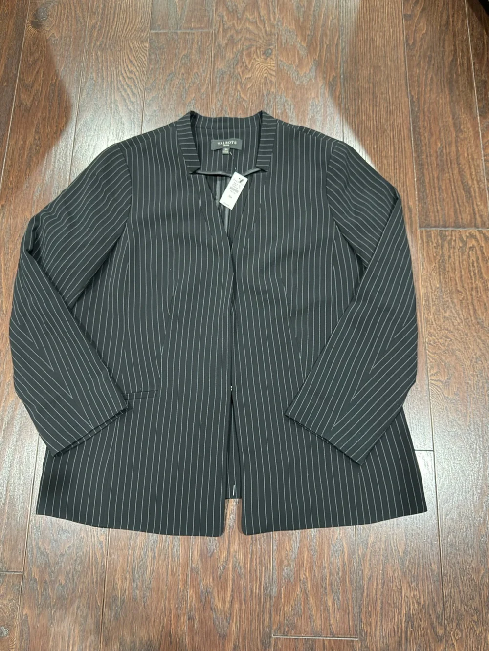 Talbots Easy Travel Blazer Black Pinstripe Collarless Size 16 Petite NWT Career